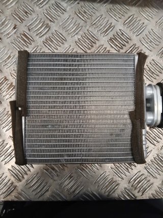Condensador Aire Acondicionado VW Polo Behr