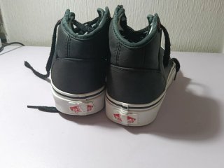 Zapatillas Vans Media Caña Negras Originales