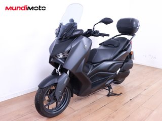 YAMAHA X-MAX 300