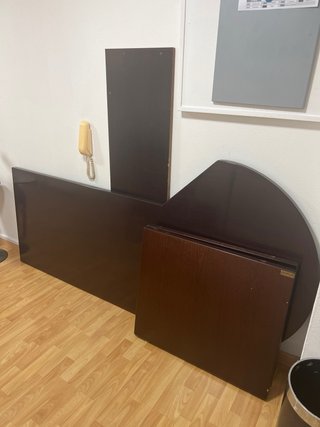 Mesa de oficina con ala de madera maciza