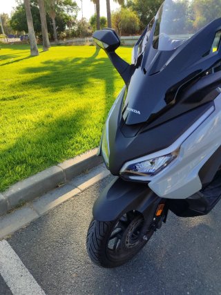 Maxi Scooter Honda Forza 125 Gris/Negra NEGOCIABLE