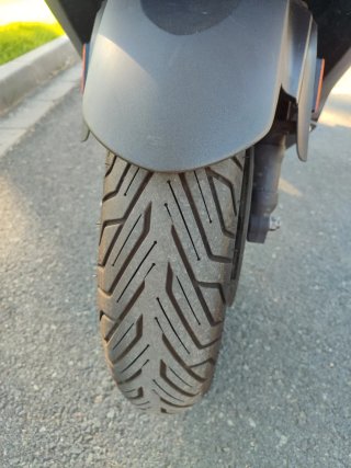 Maxi Scooter Honda Forza 125 Gris/Negra NEGOCIABLE