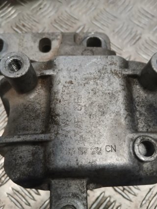 VOLKSWAGEN SOPORTE  1K0199262CN