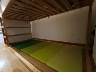 Cama alta KURA IKEA reversible + Dosel