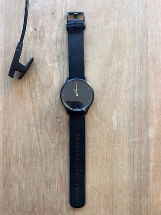 Reloj Garmin vivomove HR Negro