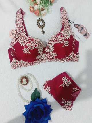 Conjunto Lencería Encaje Burdeos 95C