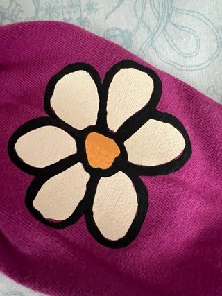 Camiseta Guru Mujer Flor Fucsia