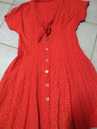 Vestito vintage pin-up rosso