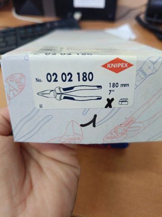 Alicate Universal Knipex 180mm