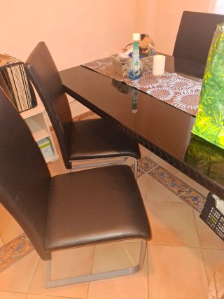 Mesa de comedor cristal y metal