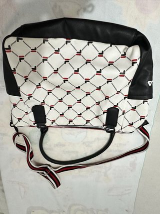 Bolso Fila Blanco y Negro