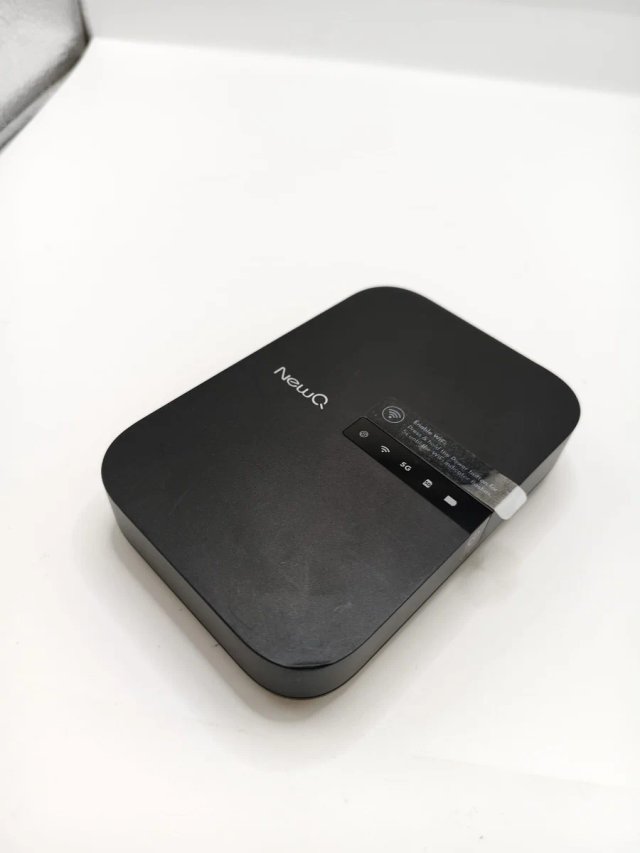 NewQ Filehub AC750 Travel Router 5G
