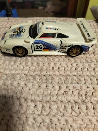 Coche Scalextric Porsche Mobil 1