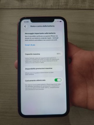 iPhone 11 128GB Product Red