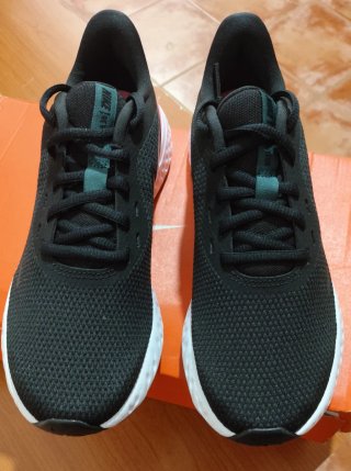 Zapatillas Nike Revolution 5 Mujer Negro/Rosa