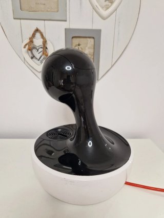 Cafetera Dolce Gusto Krups Negra