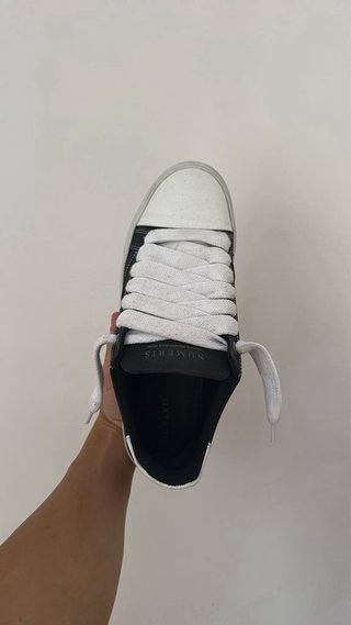 Numeris Atelier Scarpe Nere e Bianche