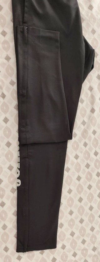 Pantalón de chándal Joma negro