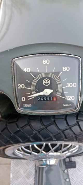 Vespa T3 Primavera 125cc año 1980.