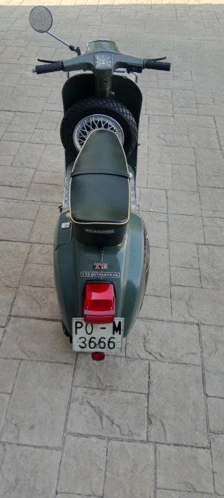 Vespa T3 Primavera 125cc año 1980.