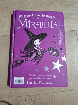 El gran libro de magia de Isadora y Mirabella