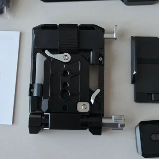 SmallRig Kit Gabbia V-Mount Canon C50