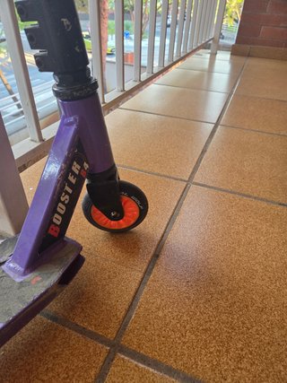 Patinete Booster Morado