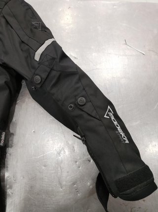 CHAQUETA DE MOTO MODEKA START TALLA 36 NEGRA