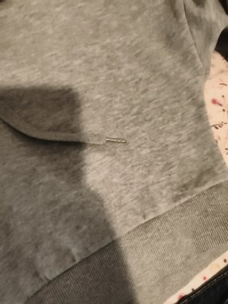 Conjunto Sudadera Gris corta y Shorts Vaqueros. TO