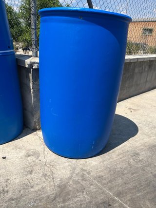Bidón azul 200 litros