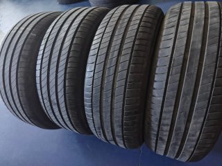 4 Neumáticos Michelin 215/55 R17