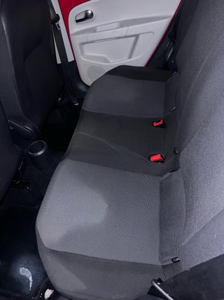 Volkswagen up! 2018