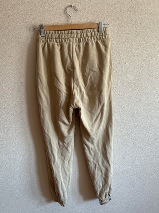 Conjunto chándal beige