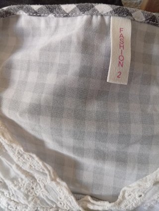 Conjunto pijama coquette cuadros gris y blanco