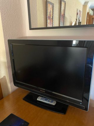 Televisión Philips FULL HD 32 pulgadas Negra