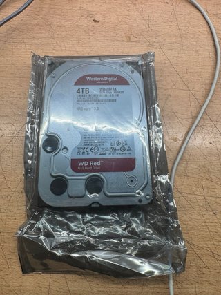 Disco Duro WD Red 4TB WD40EFAX