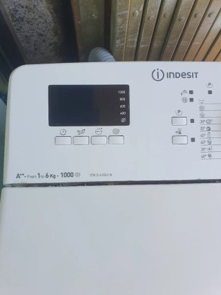 Lavadora Indesit 6kg 1000rpm A+ garantia transport