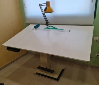 Mesa de dibujo técnico