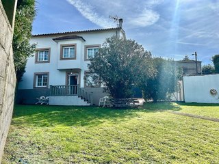 Casa pareada en alquiler en Parroquias de Santiago en Santiago de Compostela