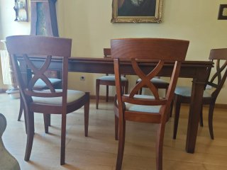 Mesa comedor y 6 sillas madera noble