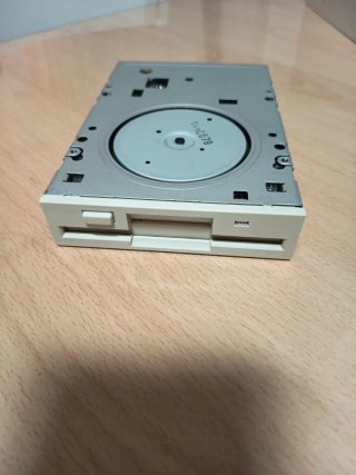 Disquetera 3.5 Beige
