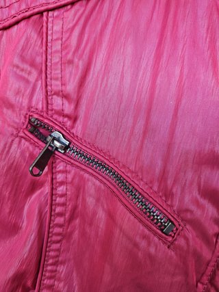 Chaqueta fucsia Bershka