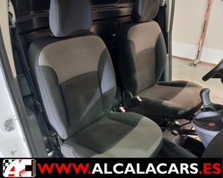 8393-KFZ Renault Kangoo