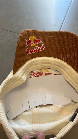 Gorra Red Bull