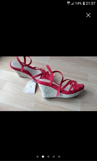 Sandalias SFERA Rojas Cuña