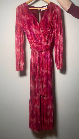 Vestido fiesta Naf Naf estampado rosa y rojo