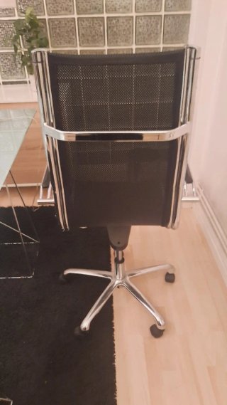 Tavolo e Sedie da Ufficio