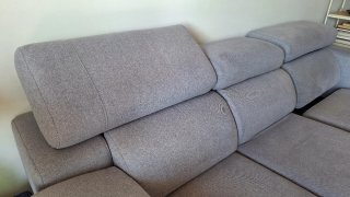 Sofá modular gris de tela