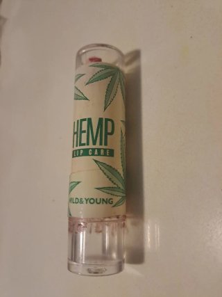 Bálsamo Labial HEMP LIP CARE Wild&Young