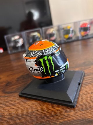 Minicasco Tito Rabat 2014 Campeón Moto2 Arai